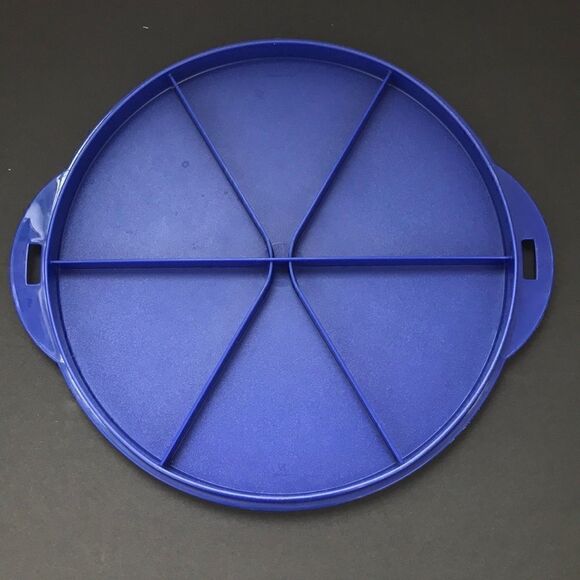 šš¼TupperwareāRoundĀ CakeāTakerā(likeānew) - Picture 4 of 8